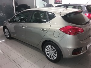 Kia Cee'd JD 1,4 CVVT Comfort Plus