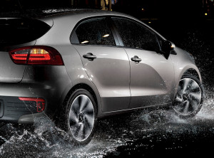 Kia Rio - elektronická stabilizace podvozku ESC + VSM