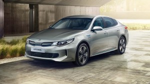 Kia Optima PHEV - hybridní vůz - prodej a servis vozů Kia Praha