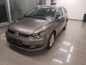 VW Golf Variant 1,6TDI 81kW Highline Parkpilot