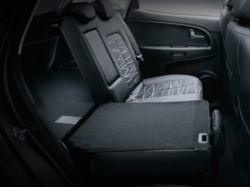 Kia Venga YN - dělená sedadla